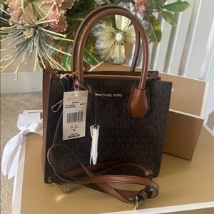 Michael Kors Mercer Crossbody Purses Brand New Authentic 9x8